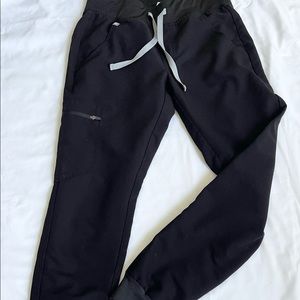 FIGS Black Jogger Scrub Pants
